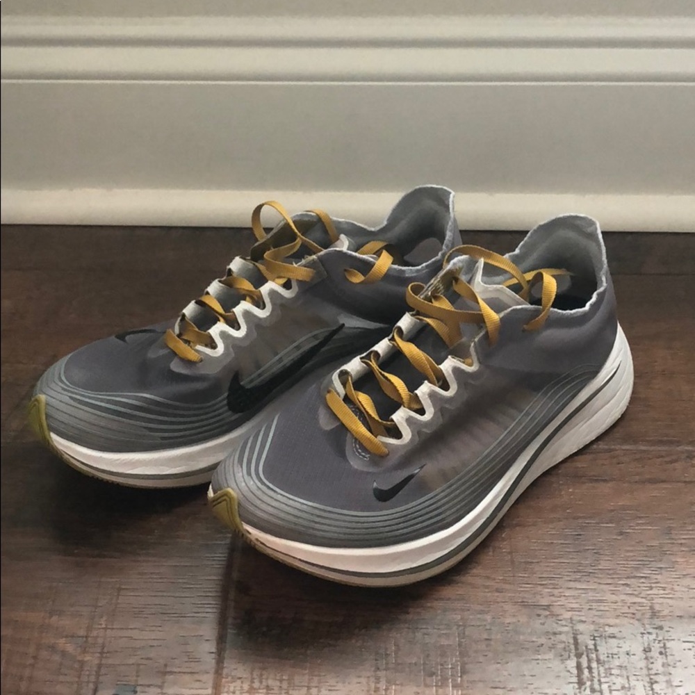 Nike Tennis Shoes - Zoom Fly SP
